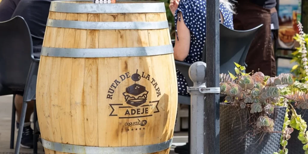 Barril con logo Ruta de la Tapa Adeje - Degústame